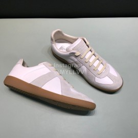 Margiela Cowhide Suede Lace Up Sneakers For Men And Women White