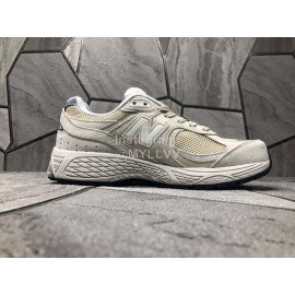 New Balance Mesh Sneakers For Men And Women Beige