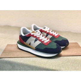 New Balance Cloth Mesh Sports Shoes For Men And Women Green Red