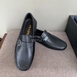 Prada Calf Leather Business Casual Shoes Black For Men 
