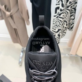 Prada New Thick Bottom Sneakers In Autumn And Winter For Women Black
