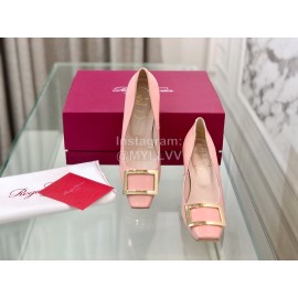 Roger Vivier Classic Square Button Patent Sheepskin High Heels Pink
