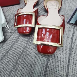 Roger Vivier Classic Square Button Patent Leather Flat Heels For Women Red
