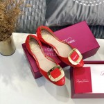 Roger Vivier Classic Square Button Flat Bottom Patent Leather Ballet Shoes Red