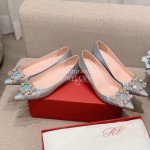 Roger Vivier Classic Crystal Buckle Pointed Shoes For Women Blue