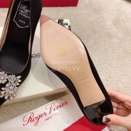 Roger Vivier Bouquet Strass Diamond Buckle Pointed High Heels For Women Black