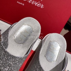 Roger Vivier Diamond Buckle Leather Slippers For Women 