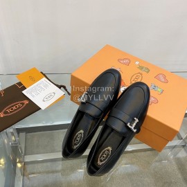 Tods Autumn Winter Black Leather Shoes For Women 