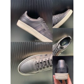 Tom Ford Calf Leather Casual Sneakers For Men Black