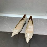 Valentino Fashion Diamond Pointed High Heels For Women Beige