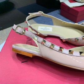 Valentino Classic Cow Patent Leather Riveted Flat Heel Sandals Pink