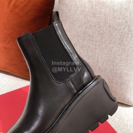 Valentino Autumn Winter New Black Leather Thick Soled Boots