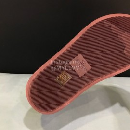 Valentino Fashion Embroidery Logo Leather Slippers For Men 