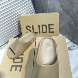 Kanye West Adidas Yeezy Slide “Bone” Slippers For Men And Women Coffee