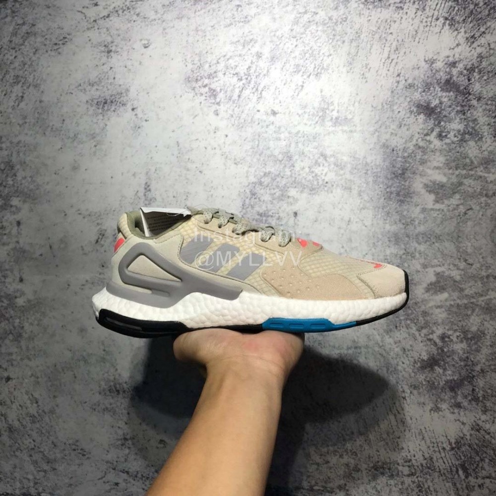 Adidas Originals Nite Jogger Boost Sneakers Beige