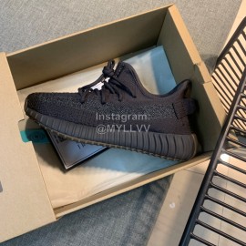 Adidas Yeezy Boost 350 V3 White Reflective Primeknit Sneakers Black