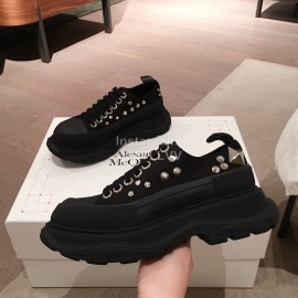 Alexander Mcqueen Fashion Sheepskin Black Thick Sole Sneakers For Men And Women