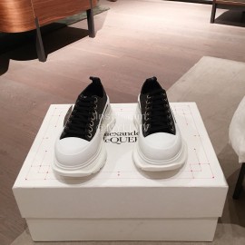 Alexander Mcqueen Fashion Sheepskin Thick Sole Sneakers For Men And Women