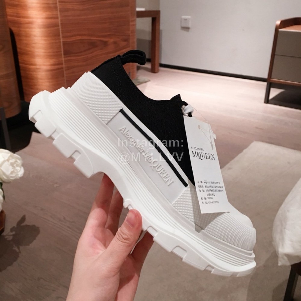 Alexander Mcqueen Fashion Sheepskin Thick Sole Sneakers Black For Men And Women