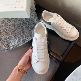 Alexander Mcqueen Upgrade Simple Gray Thick Soled Casual Shoes For Men And Women 