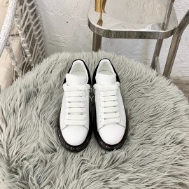 Alexander Mcqueen Silk Calf Leather Thick Soled Casual Shoes For Women Black