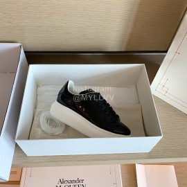 Alexander Mcqueen Fashion Smooth Leather Casual Shoes For Men And Women Black