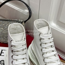Alexander Mcqueen New Thick Soled Retro High Top Canvas Shoes For Men And Women White