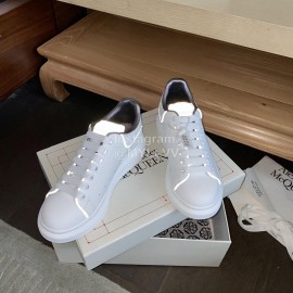 Alexander Mcqueen New Leather Thick Soled Casual Shoes