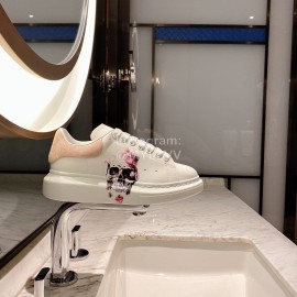 Alexander Mcqueen New Silk Leather Dog Printed Casual Shoes For Men And Women