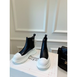 Alexandermcqueen Leather Thick Soles Chelsea Boots For Men And Women White