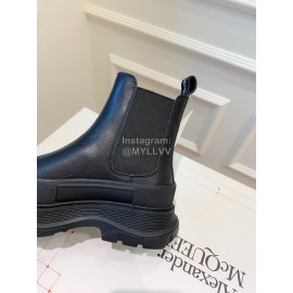 Alexandermcqueen Leather Thick Soles Chelsea Boots For Men And Women Black