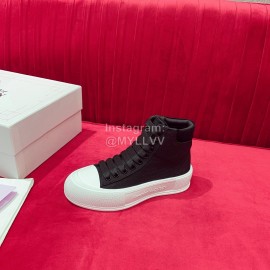 Alexandermcqueen Classic Thick Soled High Top Canvas Shoes For Men And Women Black