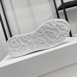 Alexandermcqueen Leather Lace Up Casual Sneakers For Men And Women Tan