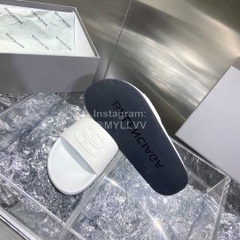Balenciaga Fashion Embossed Leather Slippers For Men And Women White