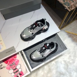 Balenciaga Triples Mesh Calf Leather Air Cushion Sneakers For Men And Women Gray