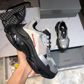 Balenciaga Triples Mesh Calf Leather Air Cushion Sneakers For Men And Women Gray