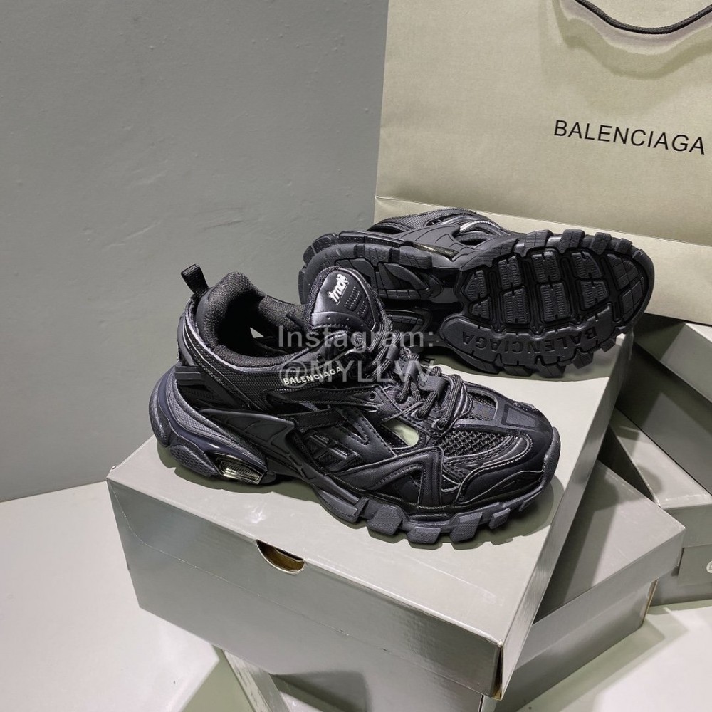 Balenciaga Track.2 Fashion Thick Soles Black Sneakers For Men And Women