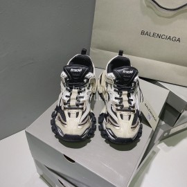 Balenciaga Track.2 Fashion Thick Soles Sneakers For Men And Women Beige
