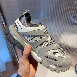 Balenciaga Triple-S 3.0 Retro Sneakers For Men And Women Gray