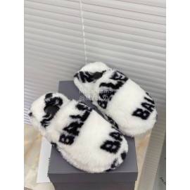 Balenciaga Winter Letter Print Logo Soft Plush Slippers White