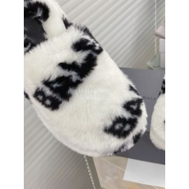 Balenciaga Winter Letter Print Logo Soft Plush Slippers White