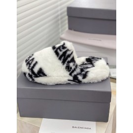 Balenciaga Winter Letter Print Logo Soft Plush Slippers White