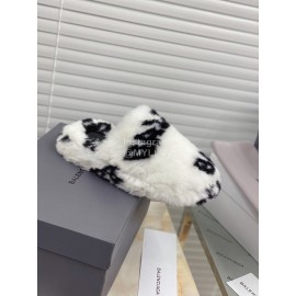 Balenciaga Winter Letter Print Logo Soft Plush Slippers White