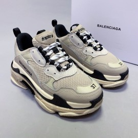 Balenciaga Fashion Thick Soles Mesh Sneakers For Men And Women Gray