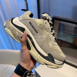 Balenciaga Triples New Thick Soles Sneakers For Men And Women Gray