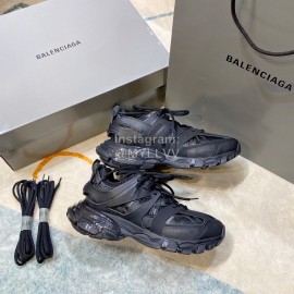 Balenciaga Track3.0 Lace Up Sneakers Black For Men And Women