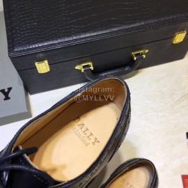 Bally Calfskin Lace Up Shoes For Men Black