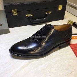 Bally Calfskin Lace Up Shoes For Men Black