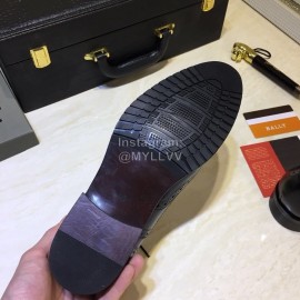 Bally Calfskin Lace Up Shoes For Men Black