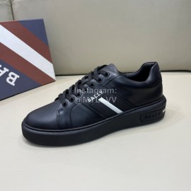 Bally Light Cowhide Lace Up Casual Sneakers For Men 